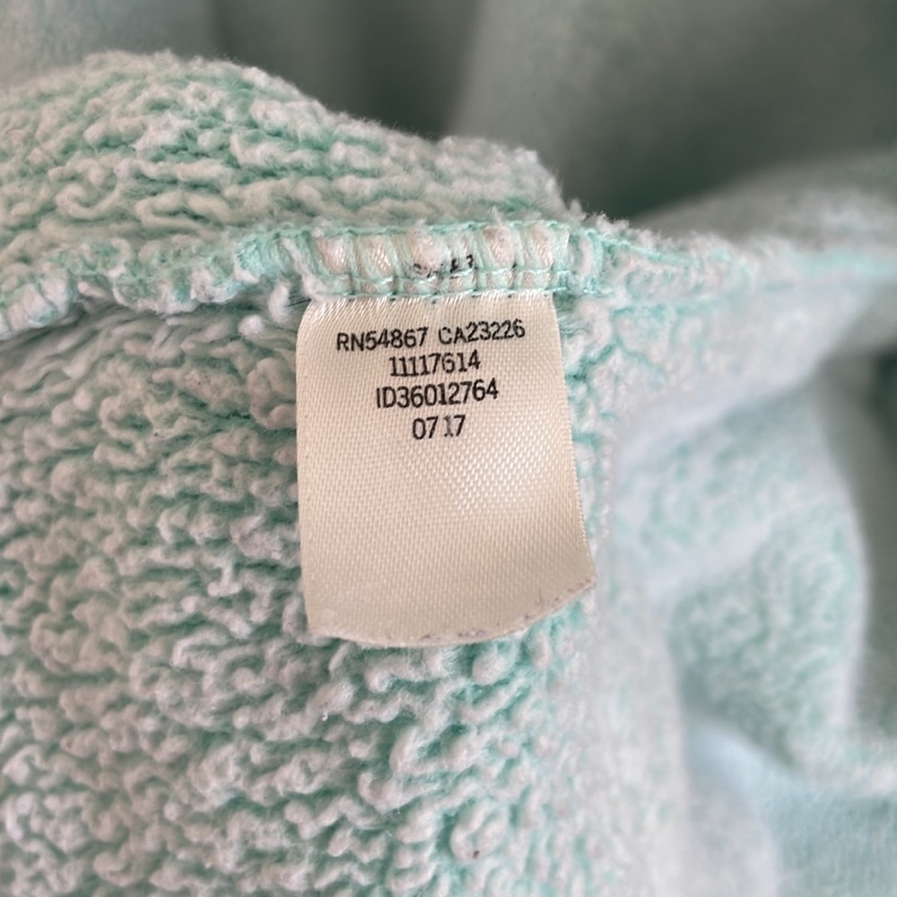 PINK Victoria’s Secret Women’s Light Blue Robe w/ White Fluffy Hood - Size M/L - Picture 4 of 6
